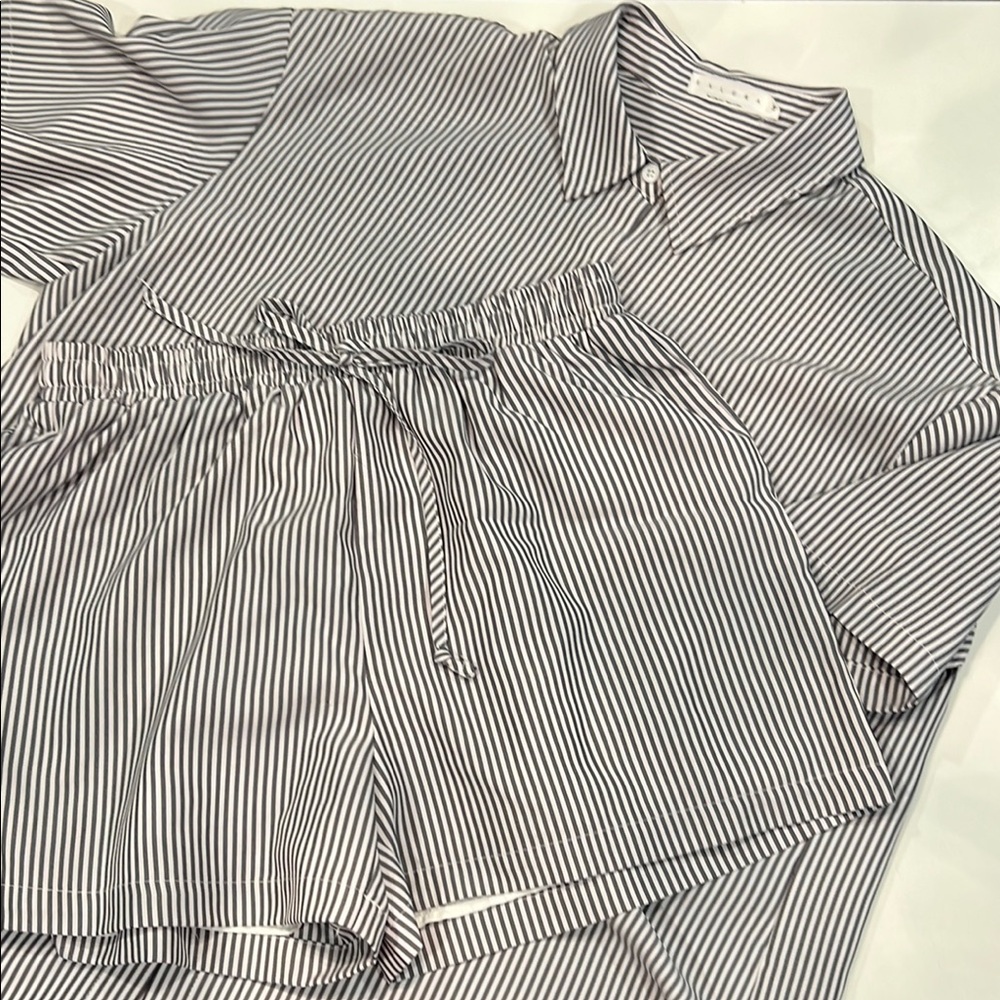 Black and White 3/4 Sleeve Boxy Button Down Shirt